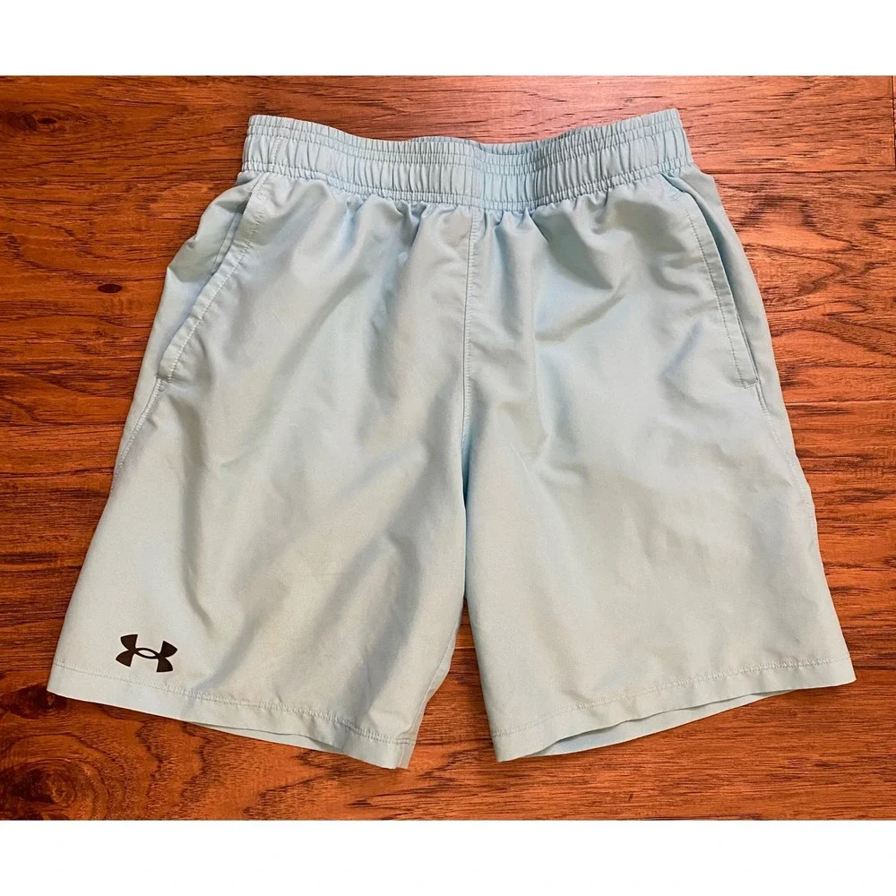 Under Armour Boys Light Blue Athletic Shorts Youth Large Elastic Waist Pockets